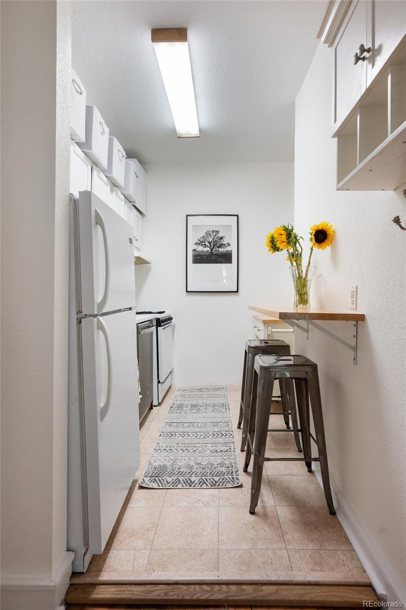 1266 N Emerson Street Unit: 2