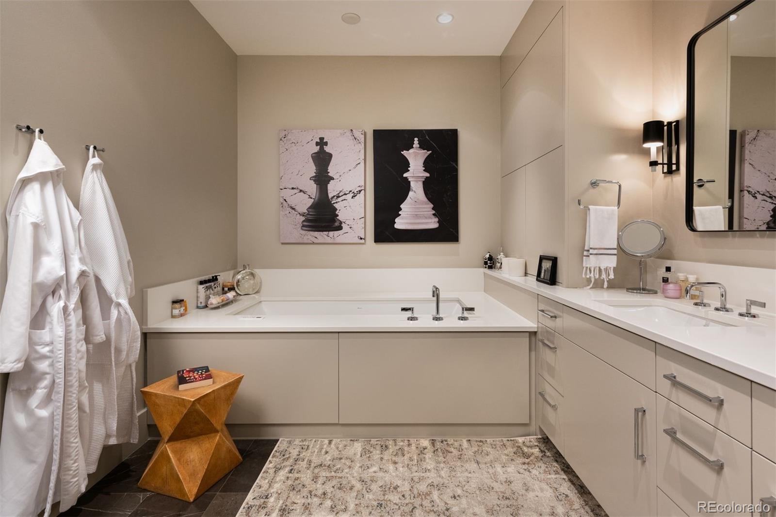100 Detroit Street Unit: 103
