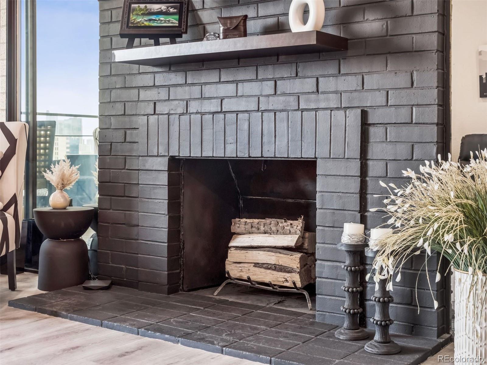 800 N Pearl Street Unit: 1203