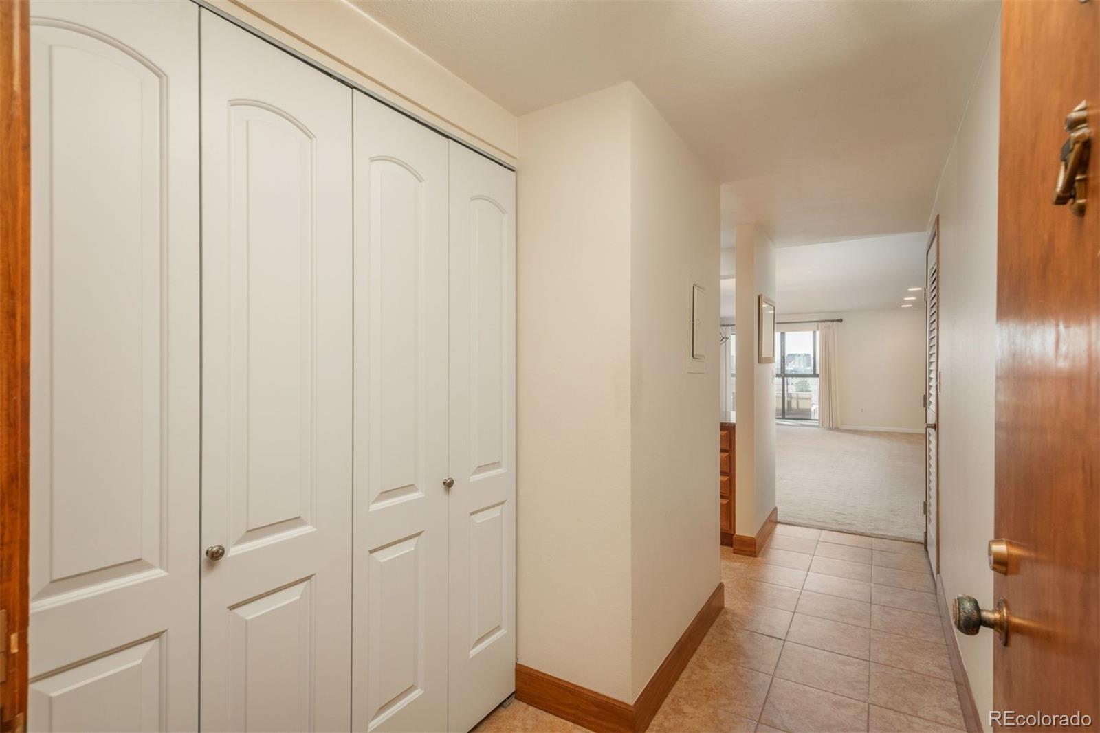 800 N Pearl Street Unit: 702