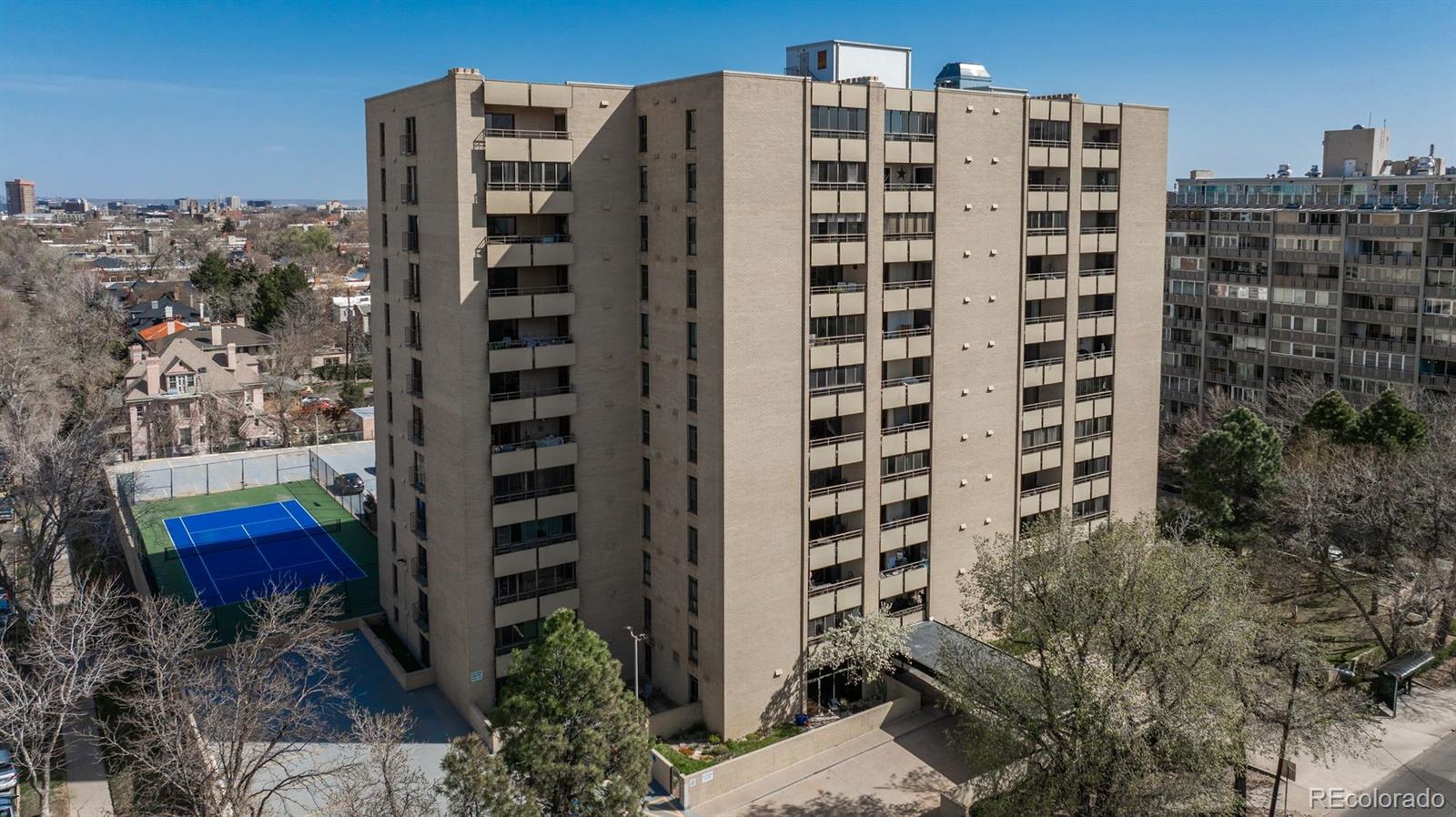 800 N Pearl Street Unit: 702