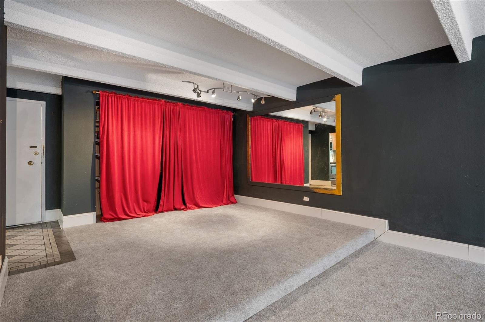 8060 E Girard Avenue Unit: 913