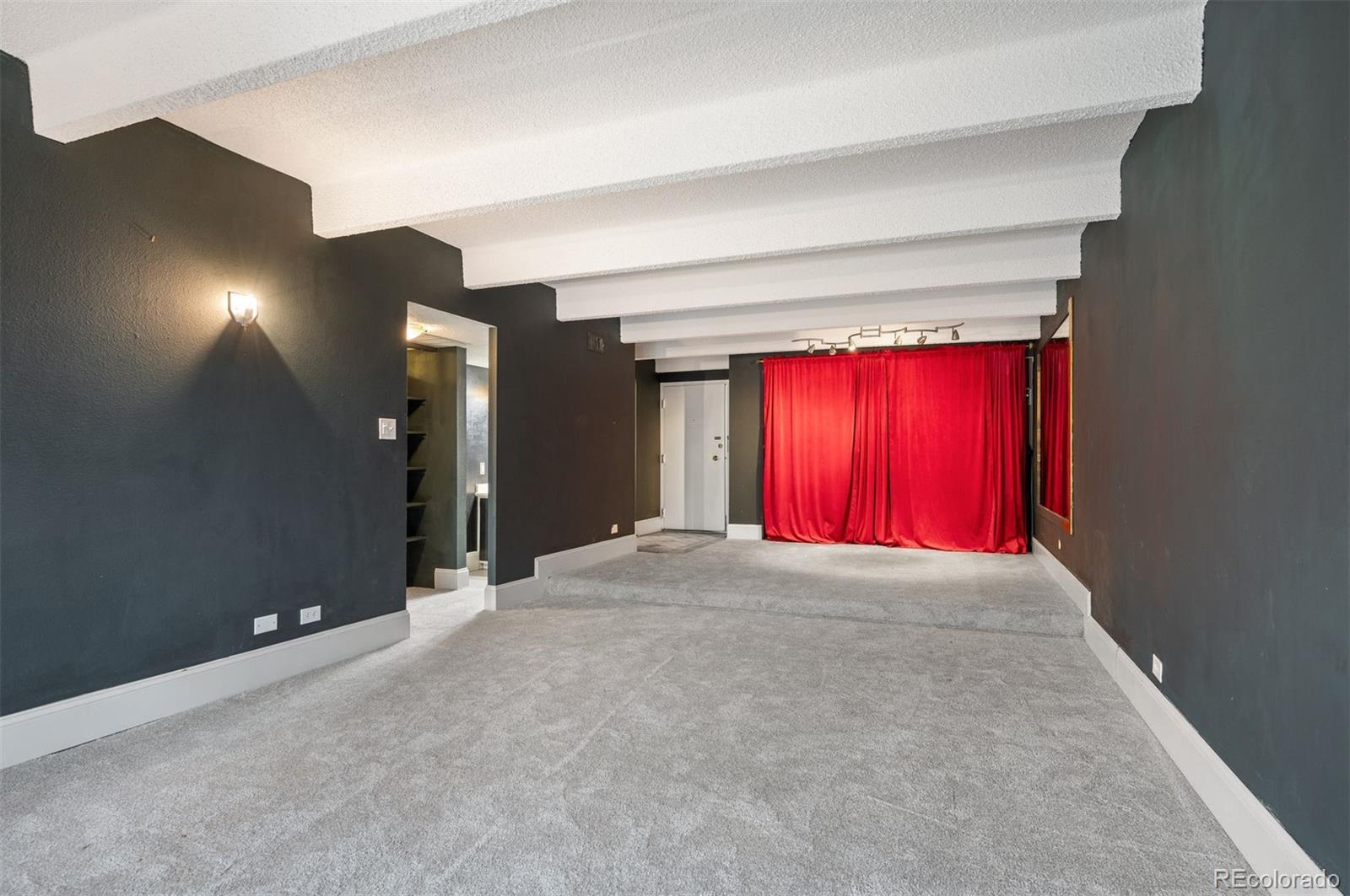 8060 E Girard Avenue Unit: 913