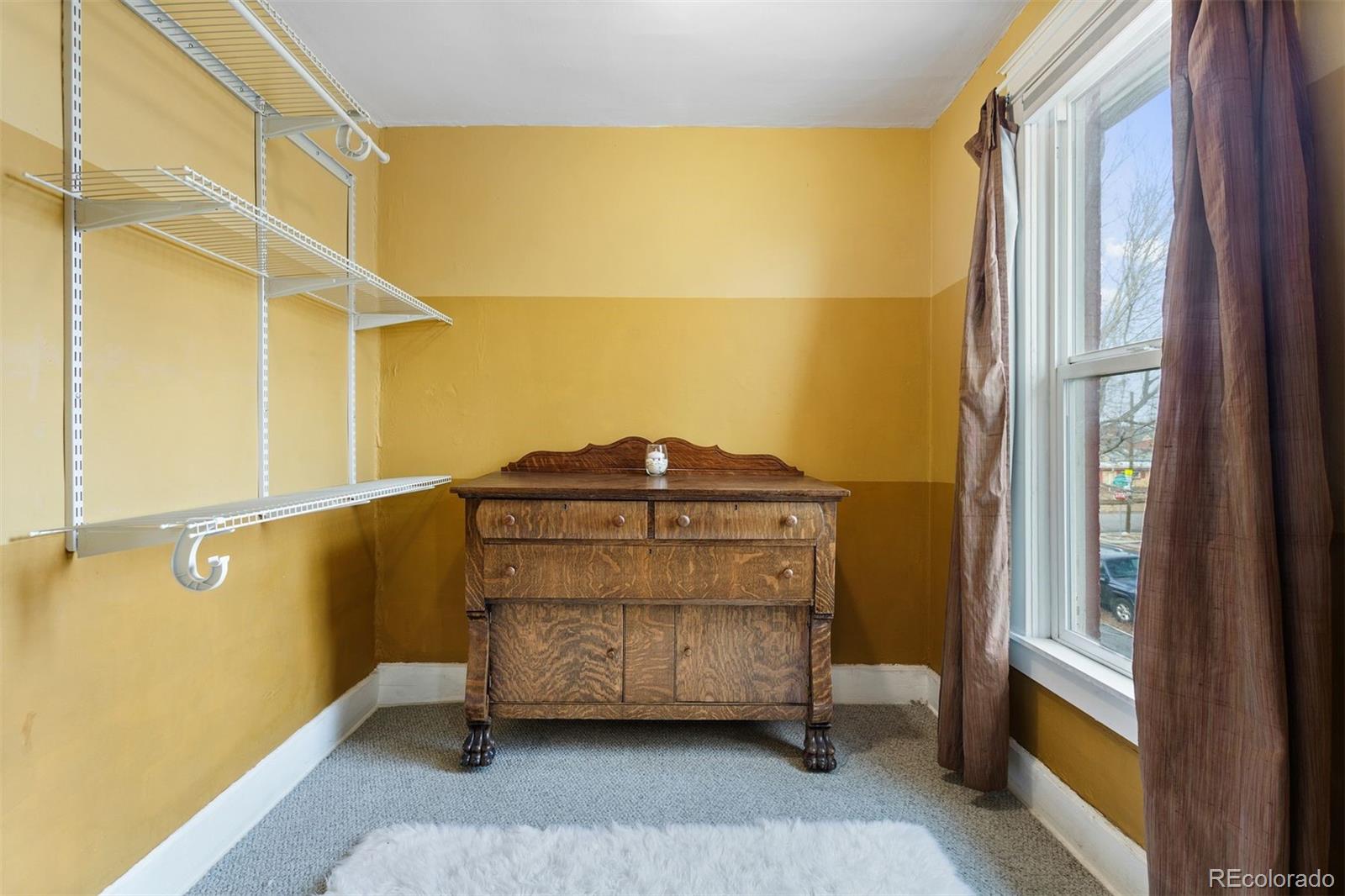 2539 N Lafayette Street