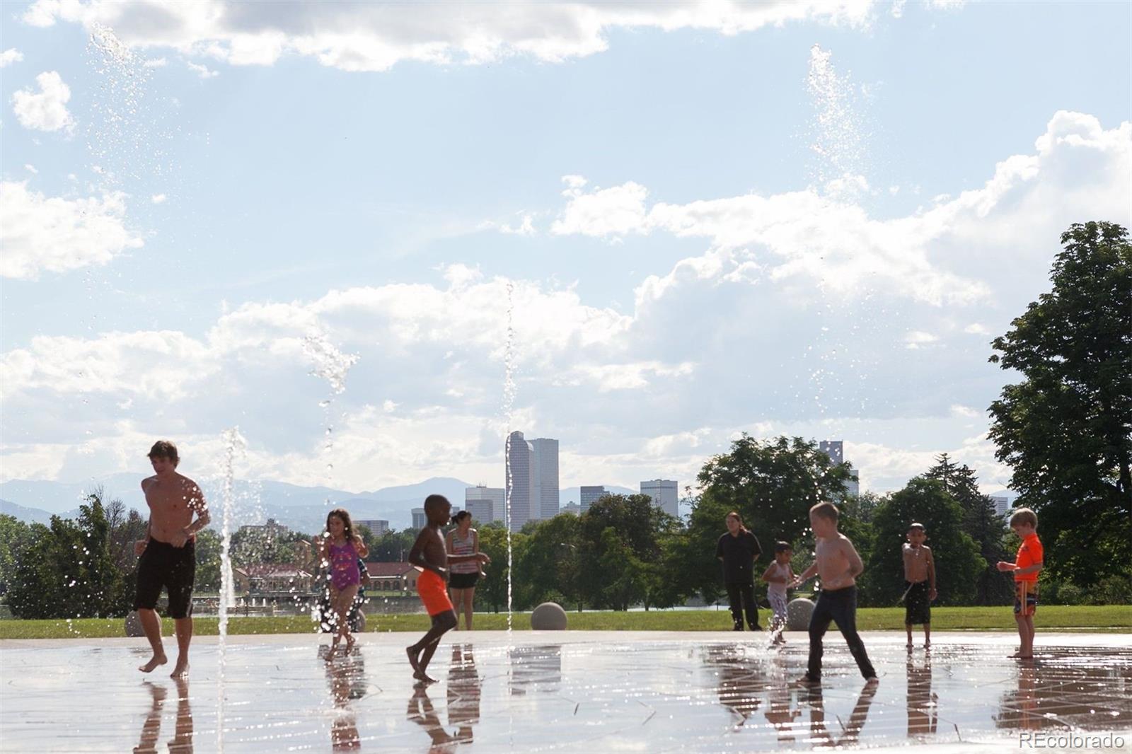 2539 N Lafayette Street