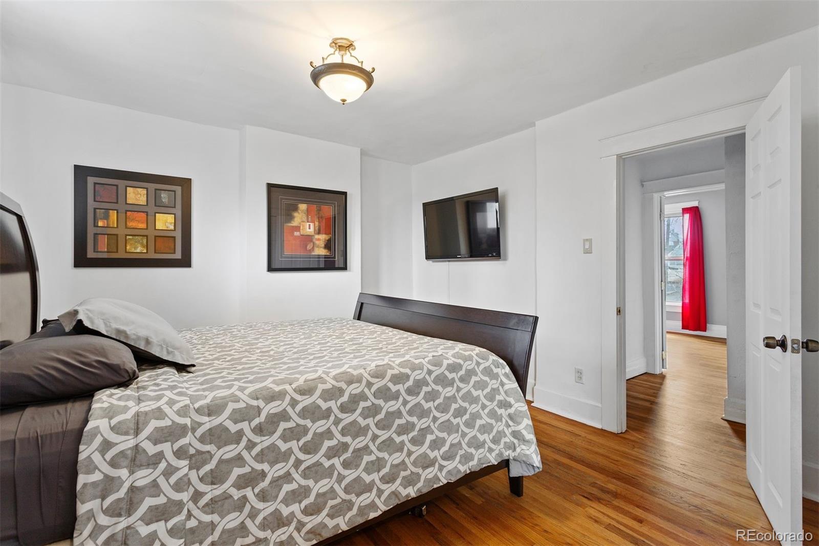 2539 N Lafayette Street