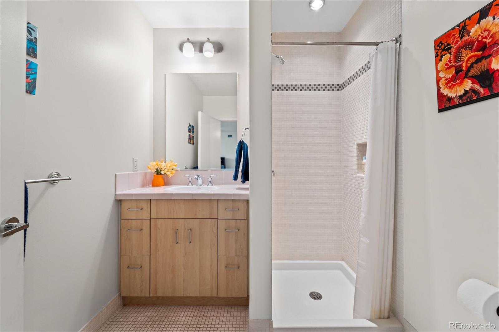 1401 Delgany Street Unit: 211