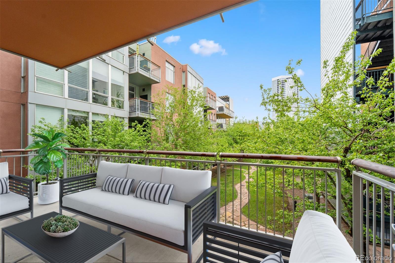 1401 Delgany Street Unit: 211