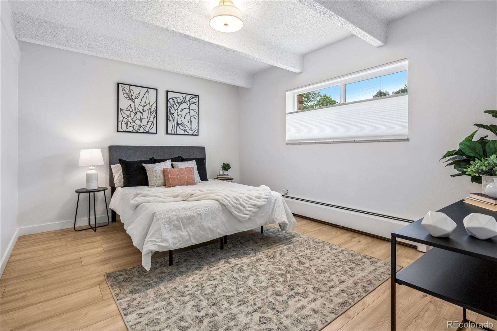 800 W Belleview Avenue Unit: 305