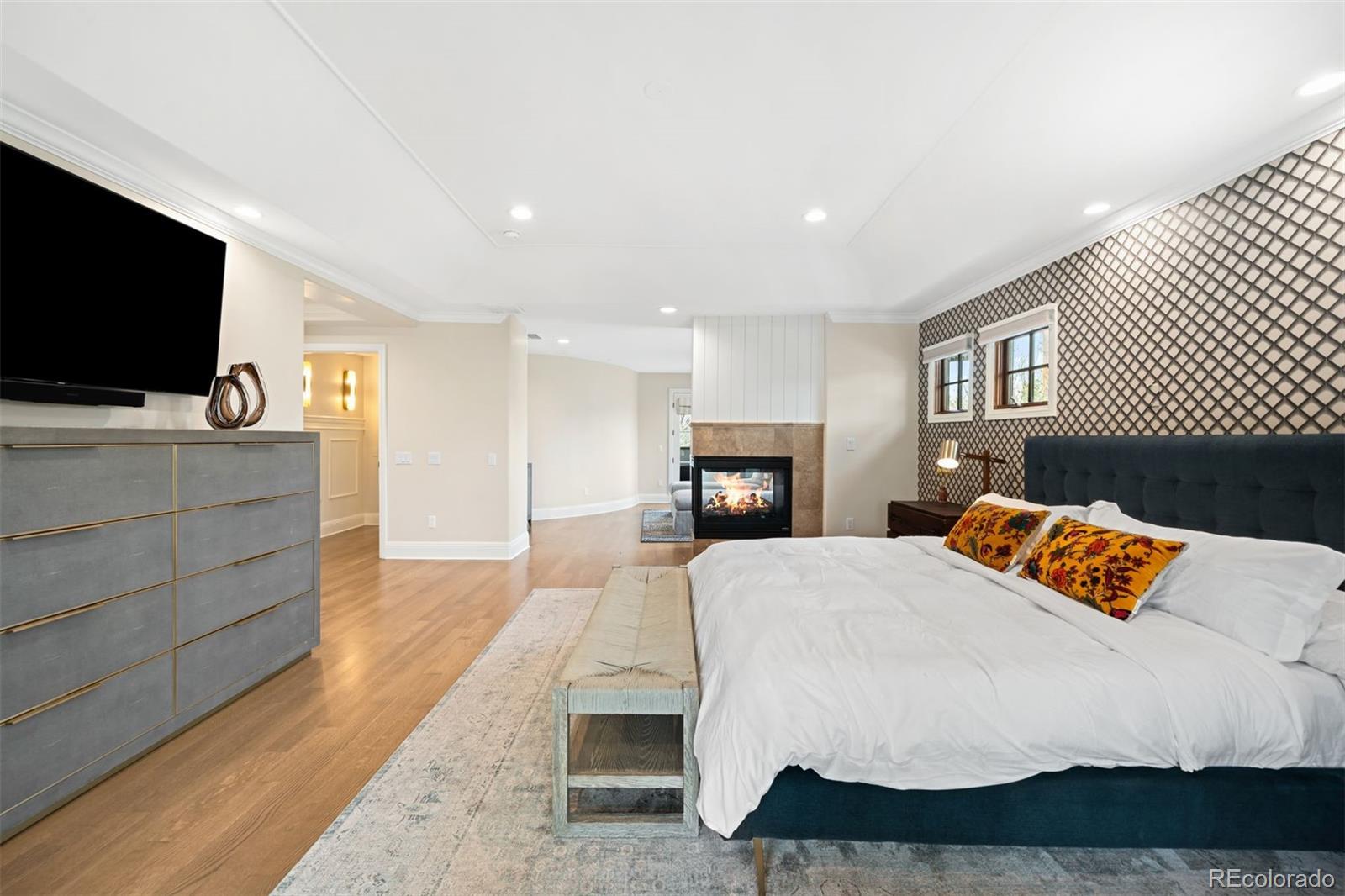 2400 S Columbine Street