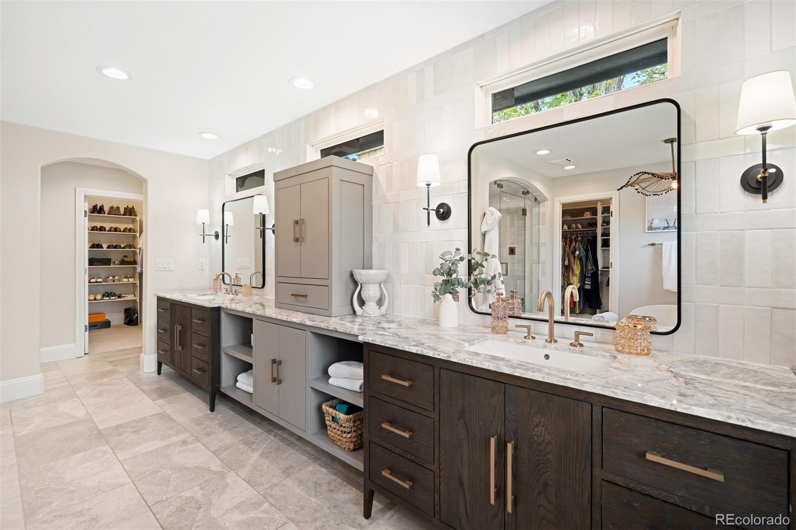 2400 S Columbine Street