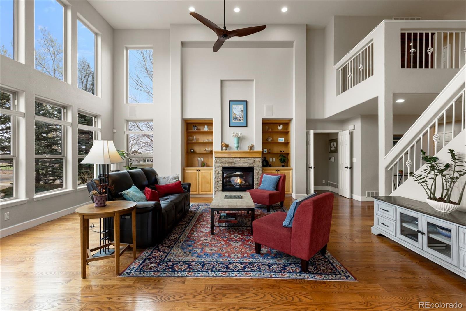 3815 Broadmoor Loop