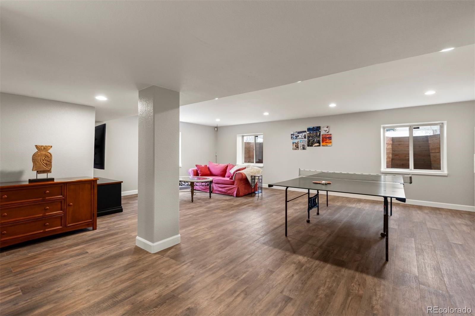 3815 Broadmoor Loop