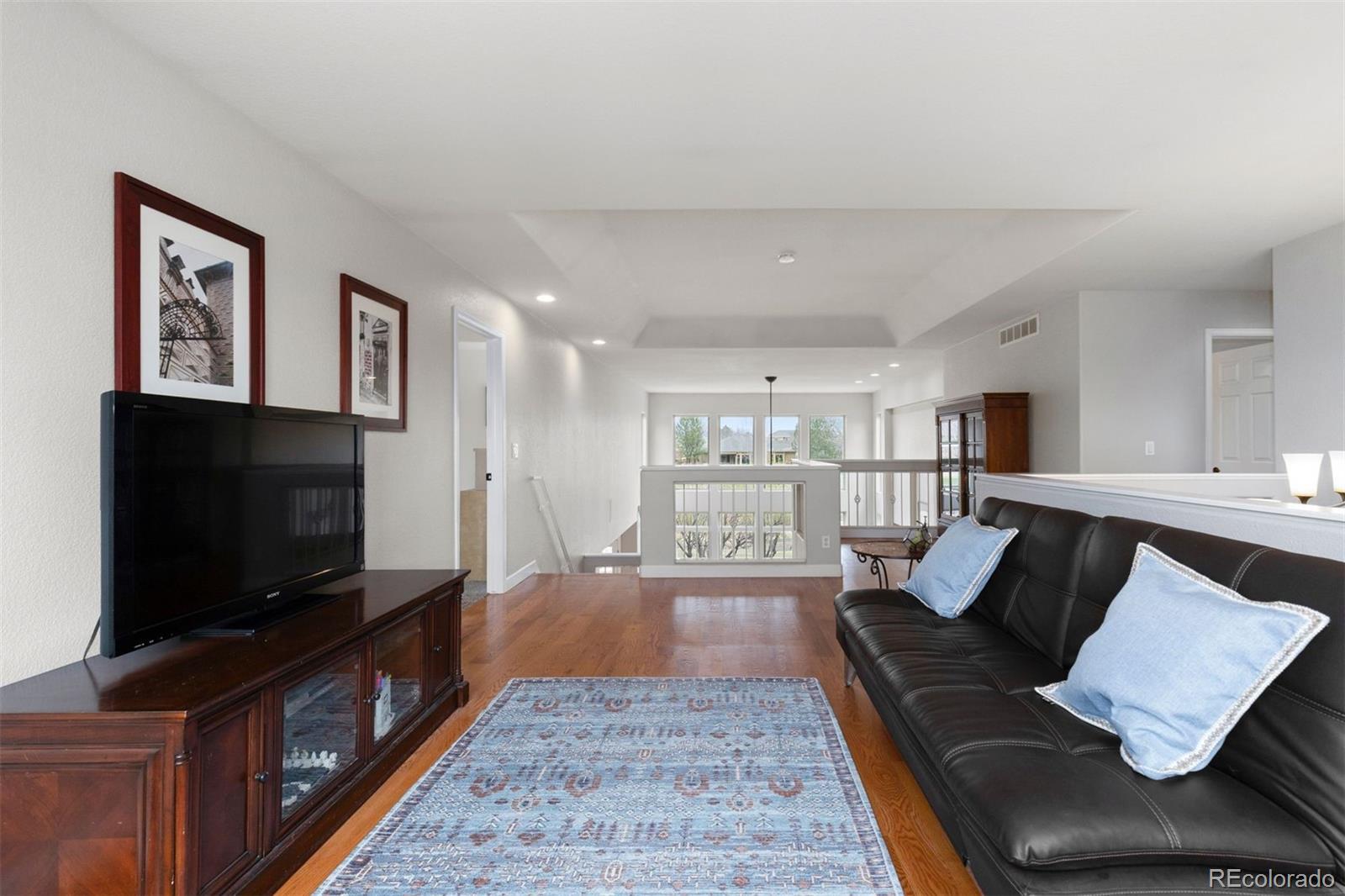 3815 Broadmoor Loop