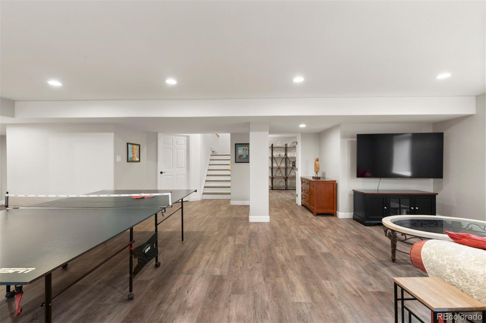 3815 Broadmoor Loop