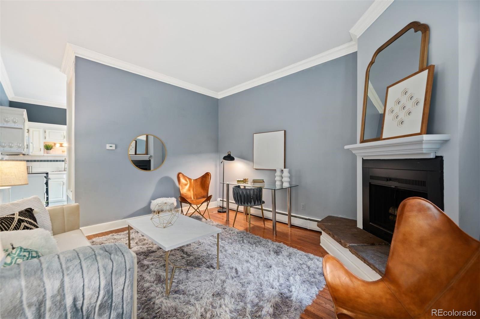 1130 N Lafayette Street Unit: 2