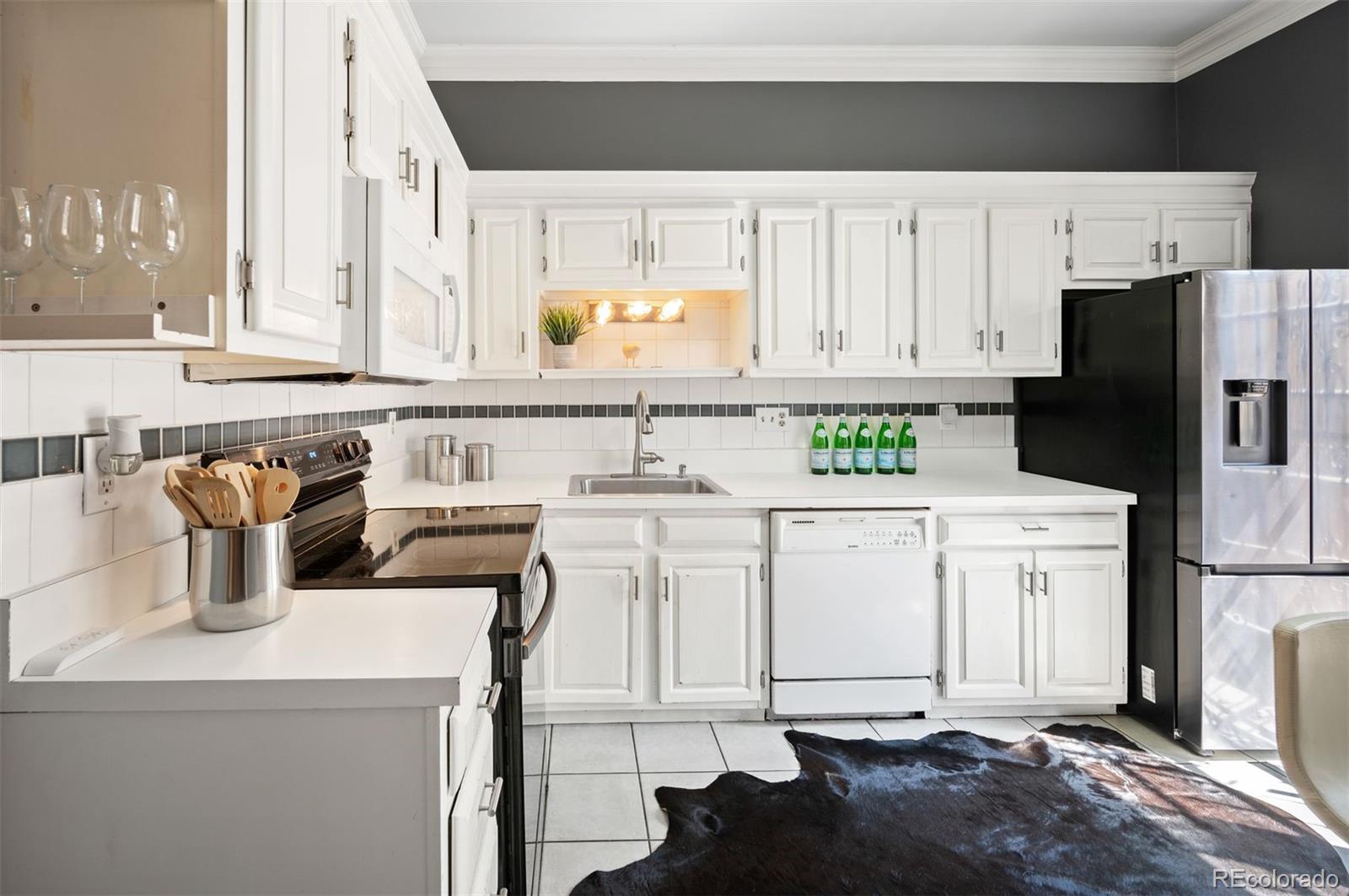 1130 N Lafayette Street Unit: 2