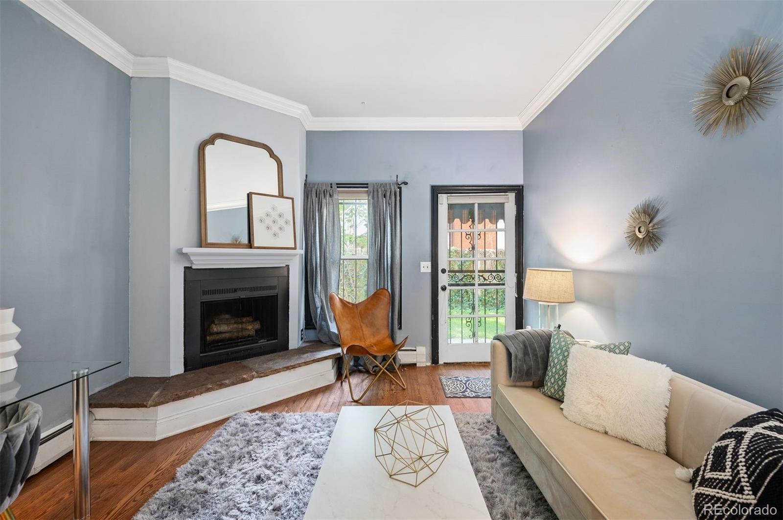 1130 N Lafayette Street Unit: 2
