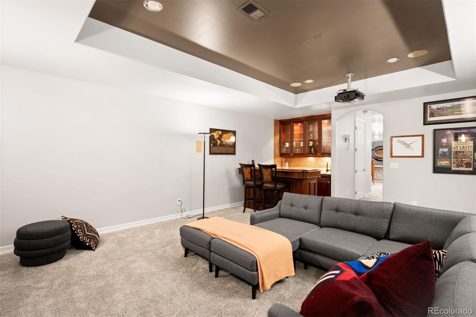 2527 Tremont Place