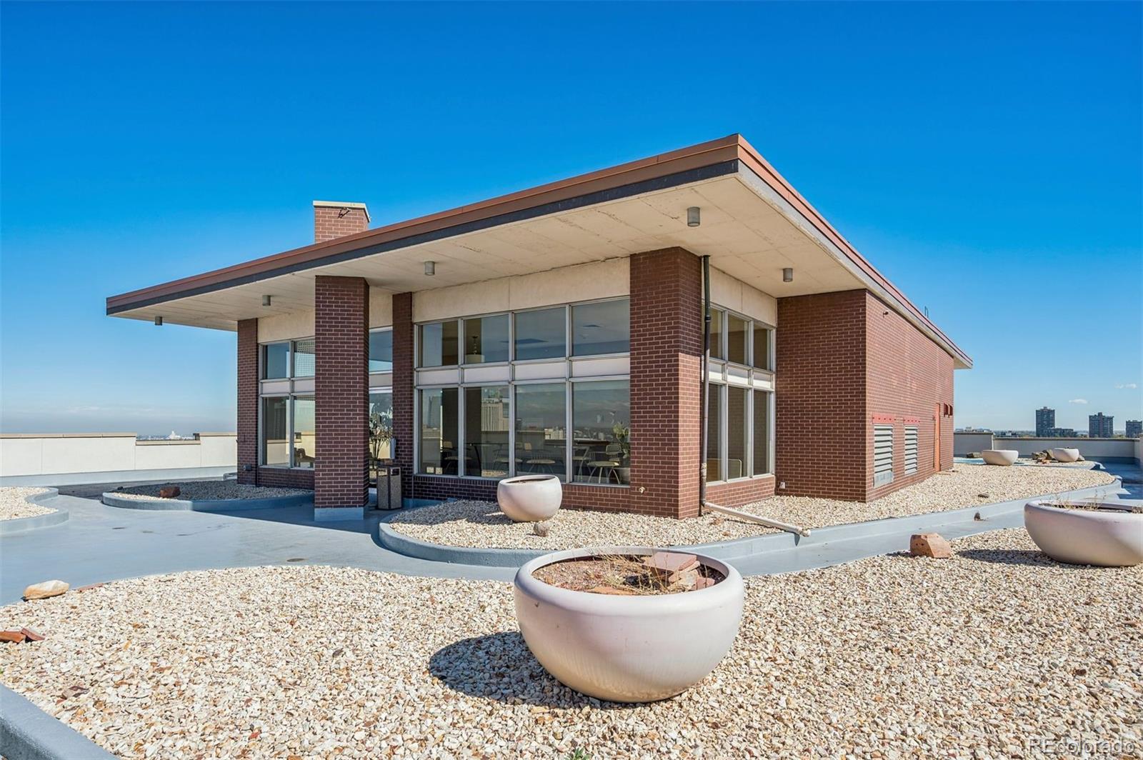 550 E 12th Avenue Unit: 1706