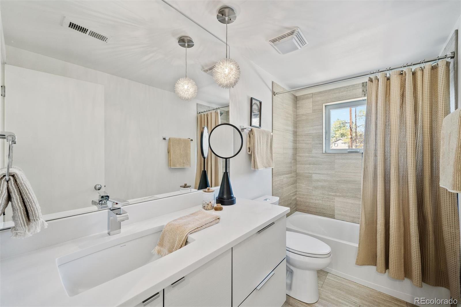 3449 Wyandot Street