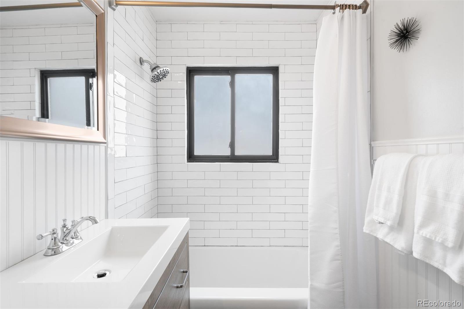 4190 Lowell Boulevard