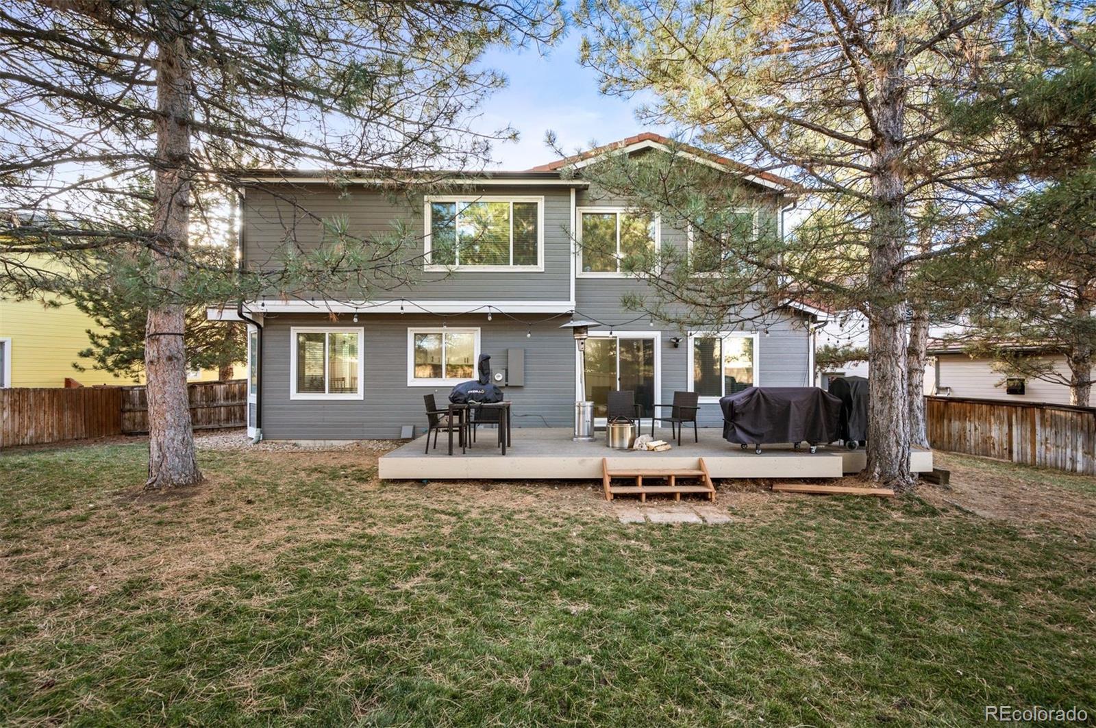 9572 Desert Willow Way