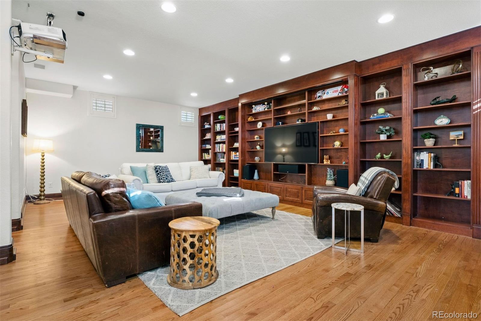 595 S Race Street