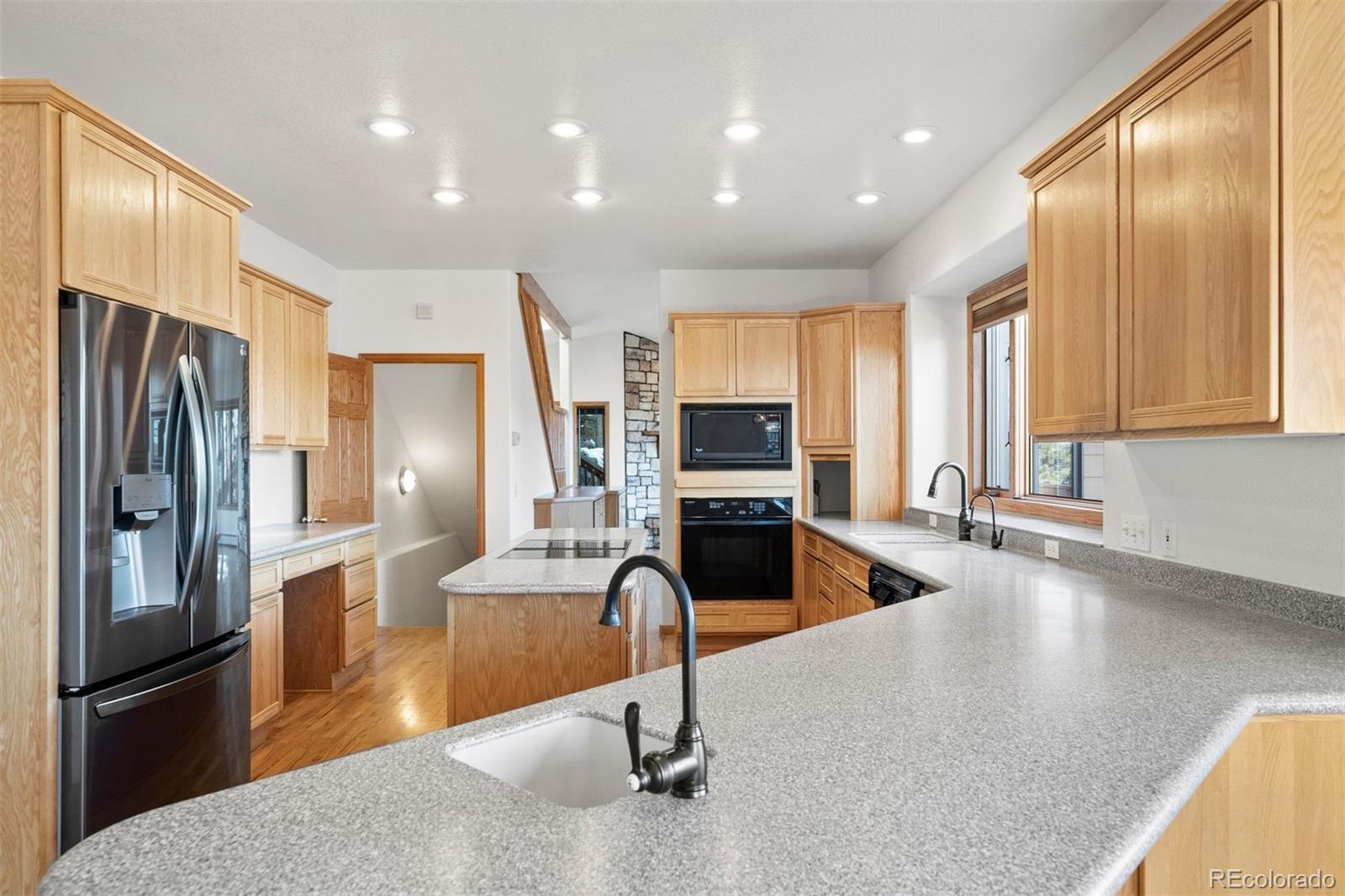 29011 Upper Moss Rock Road