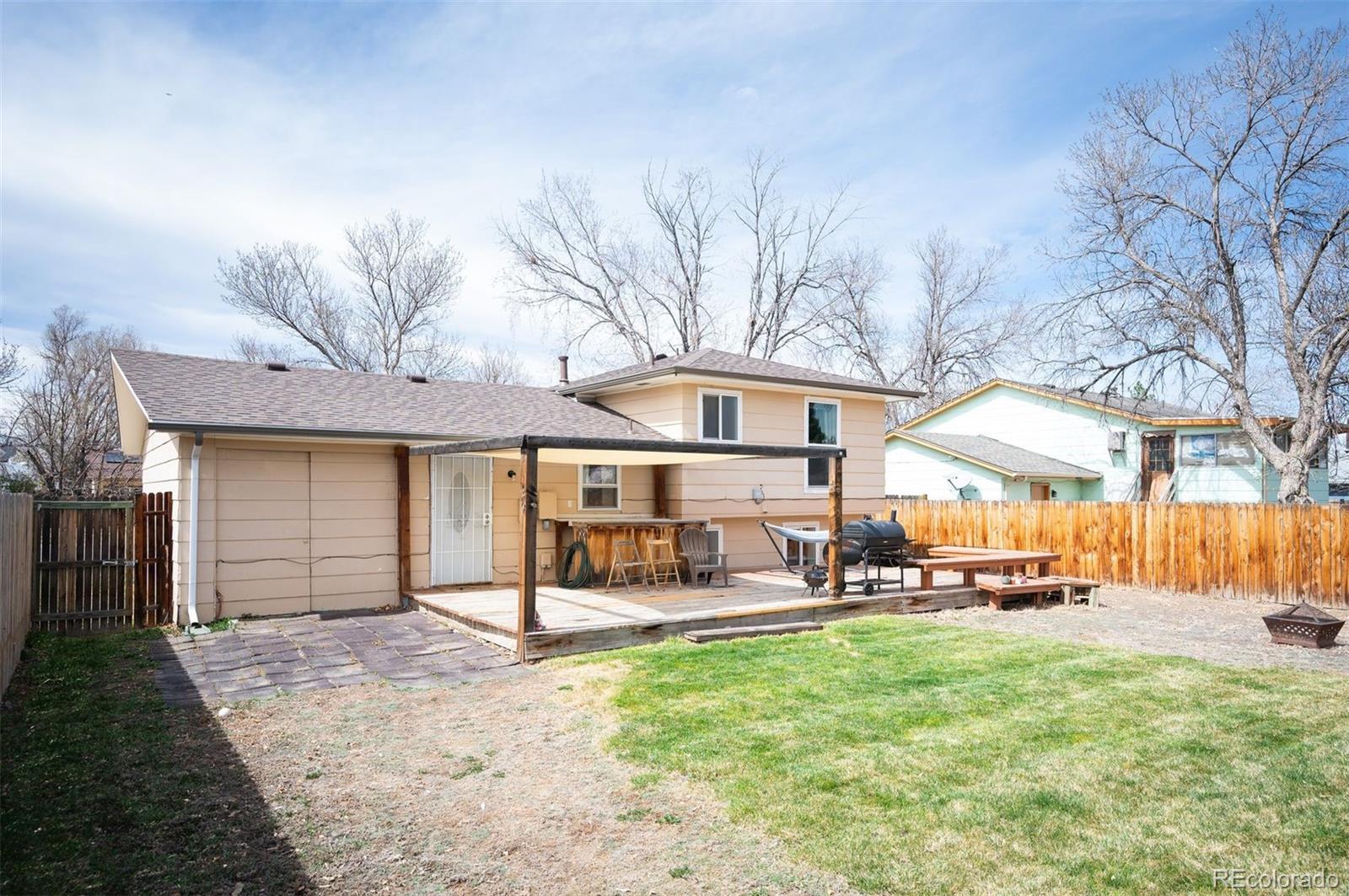 1052 Lewiston Street