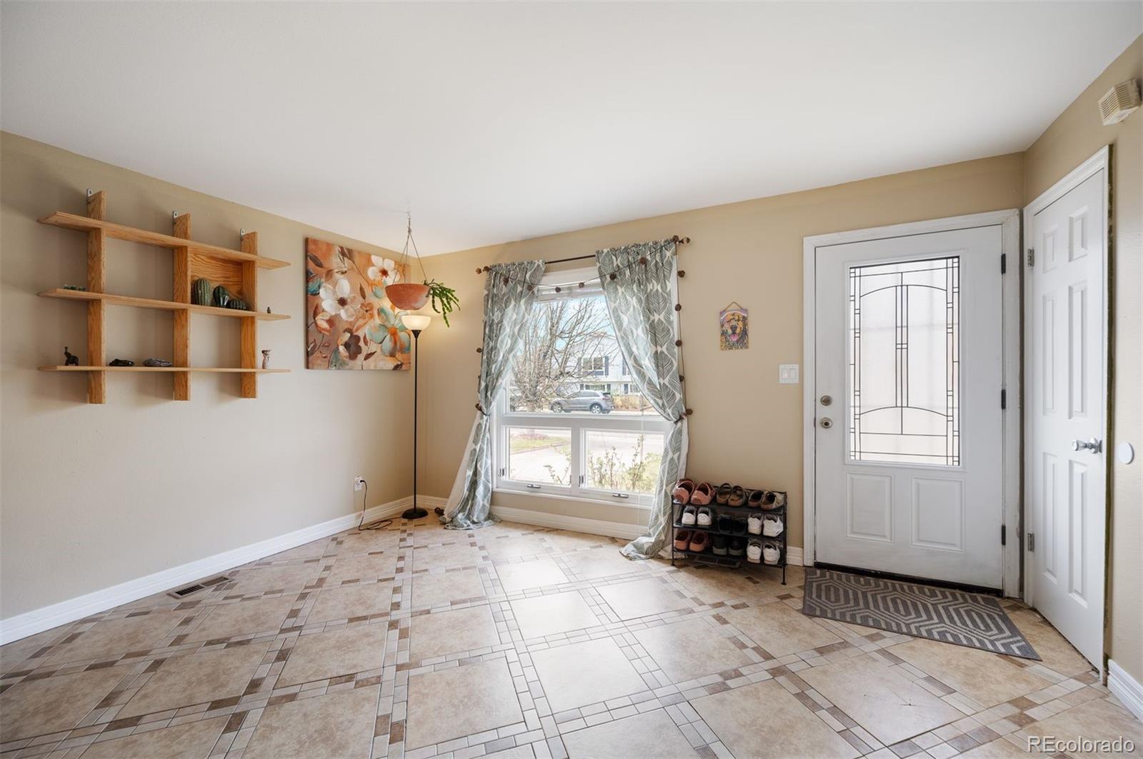 1052 Lewiston Street