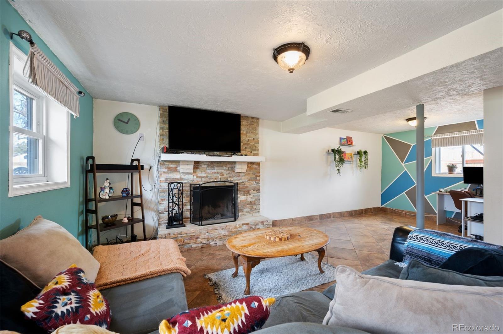 1052 Lewiston Street