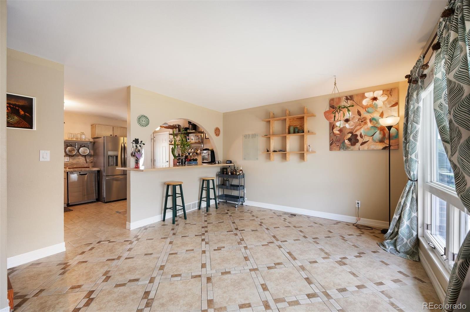 1052 Lewiston Street