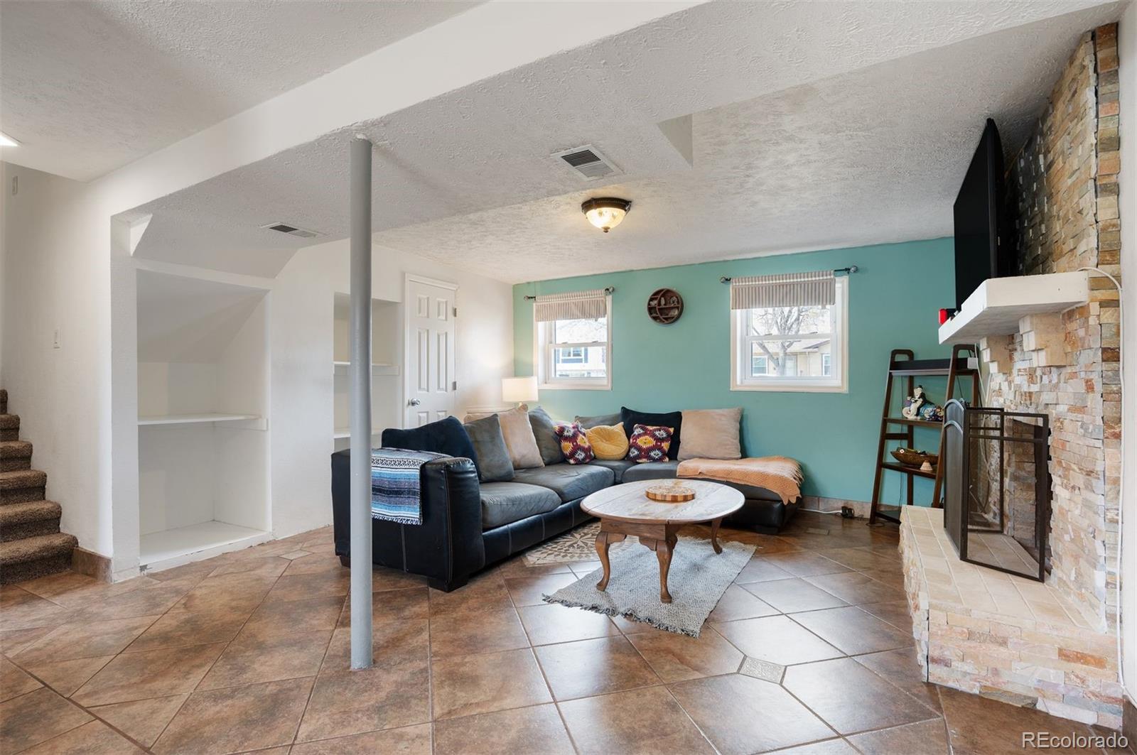 1052 Lewiston Street