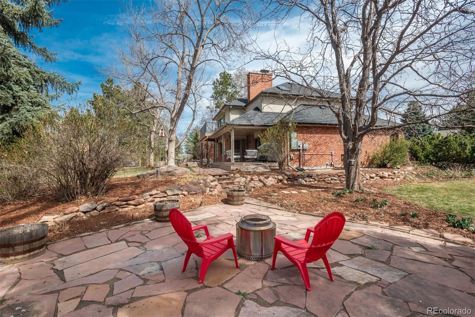 9502 E Lake Circle