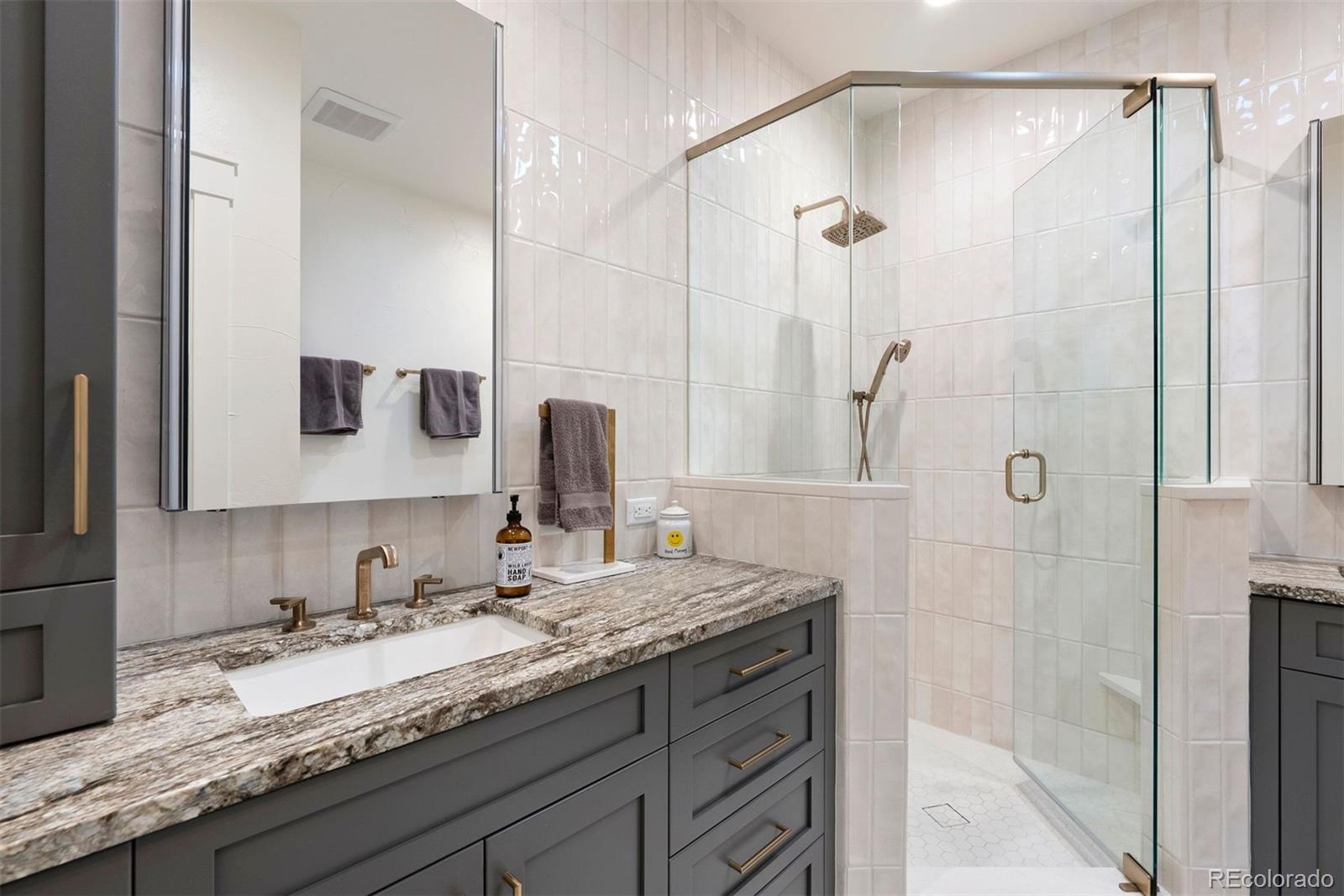 424 S Franklin Street