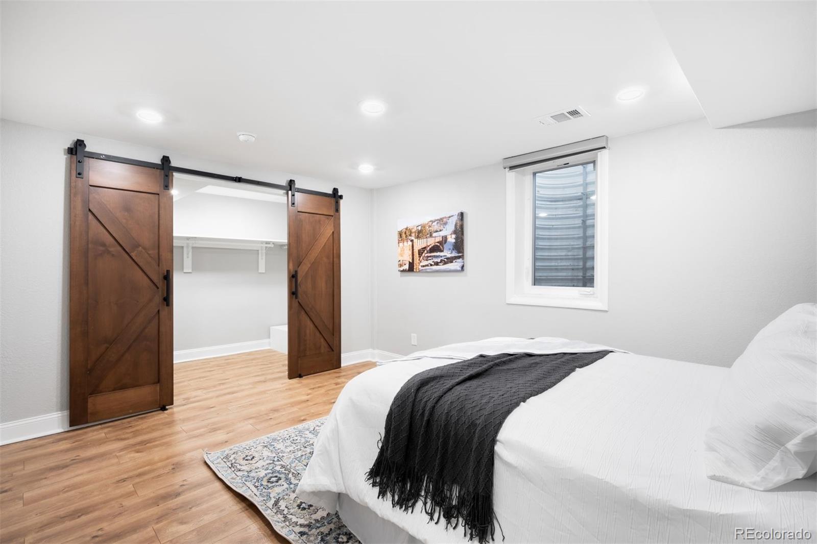 7201 S Sheridan Court