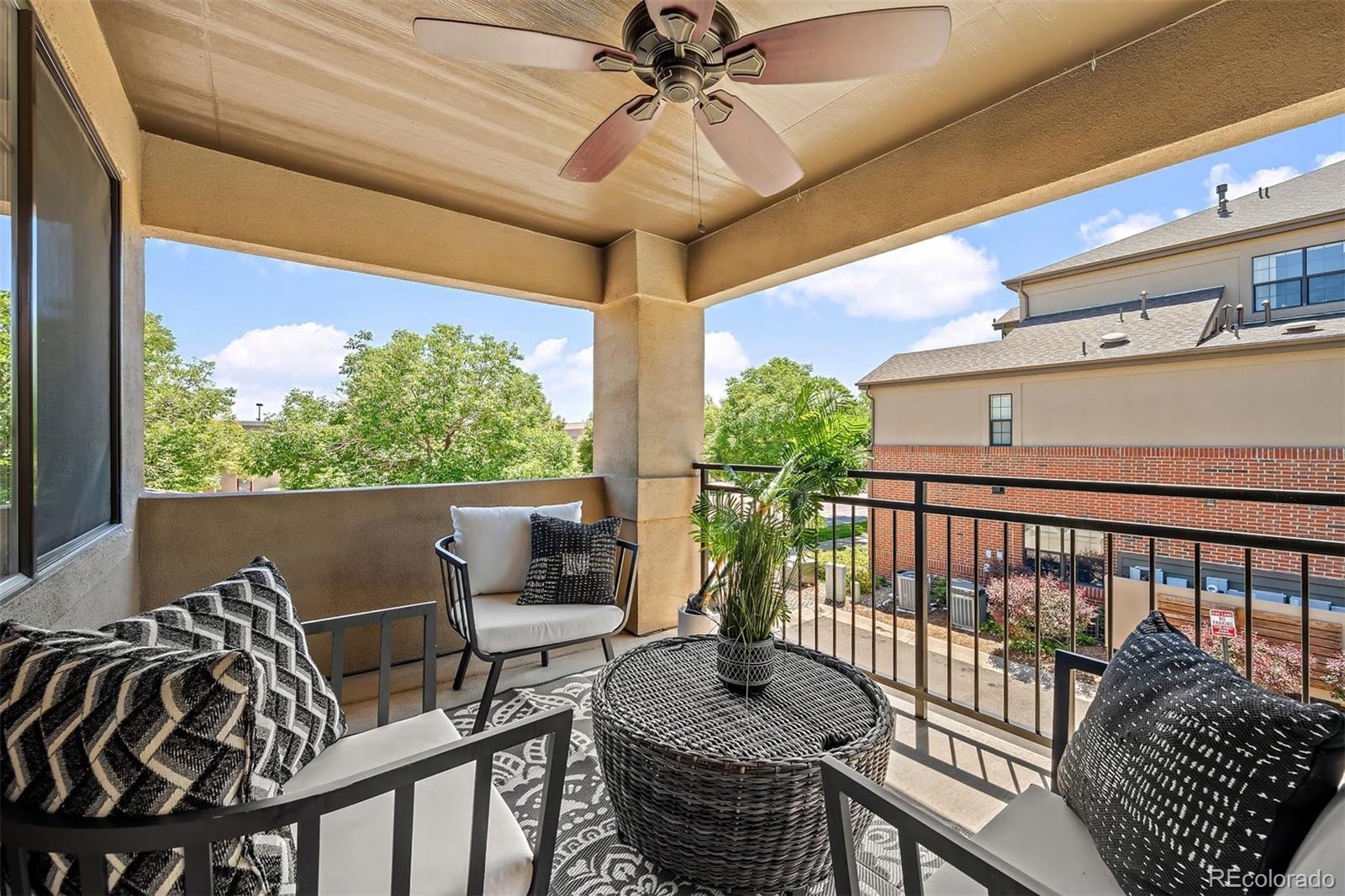 239 Quebec Street Unit: E