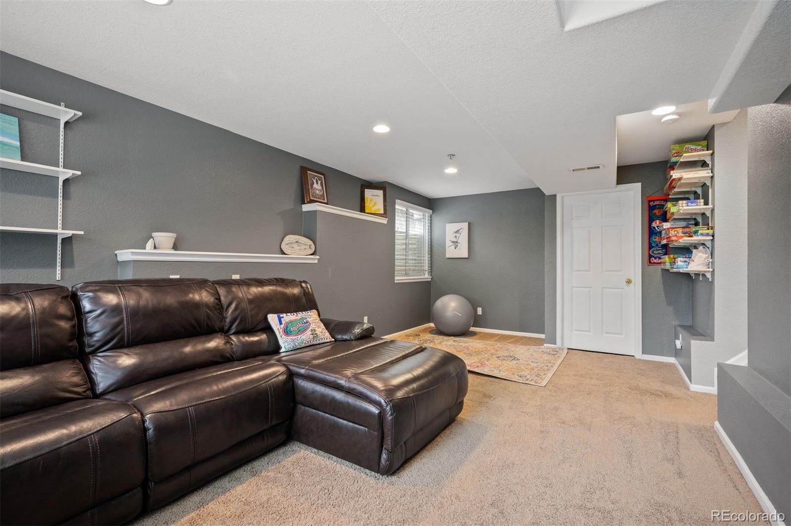 9024 Sanderling Way
