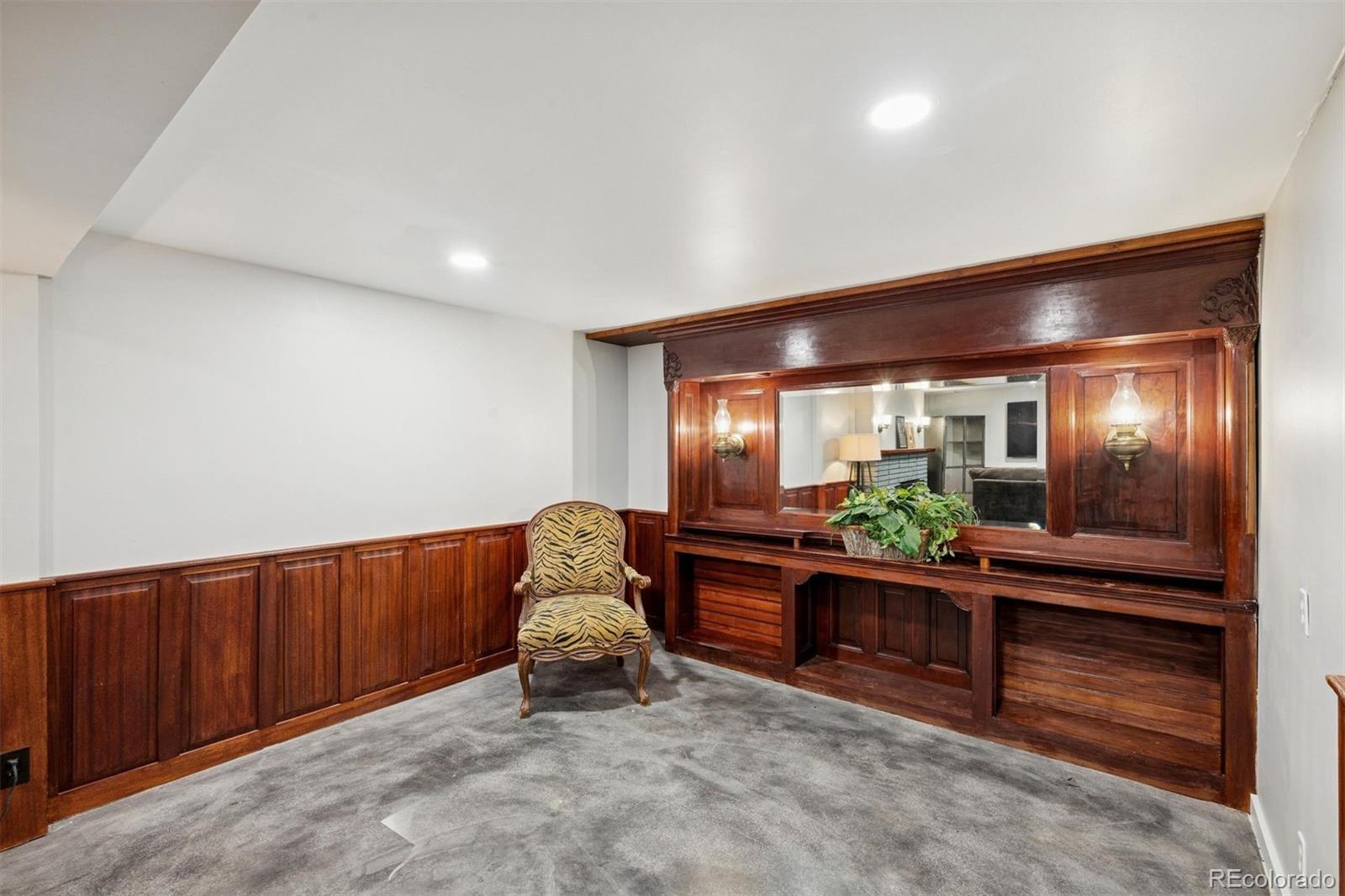 6600 W Virginia Avenue