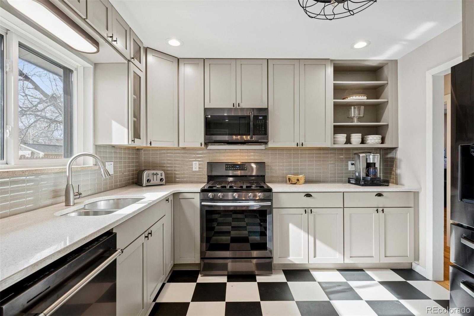 6600 W Virginia Avenue