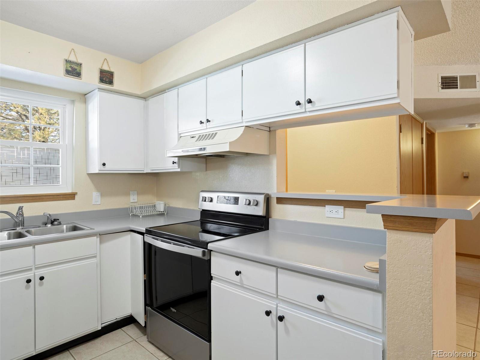 2696 E Otero Place Unit: 1