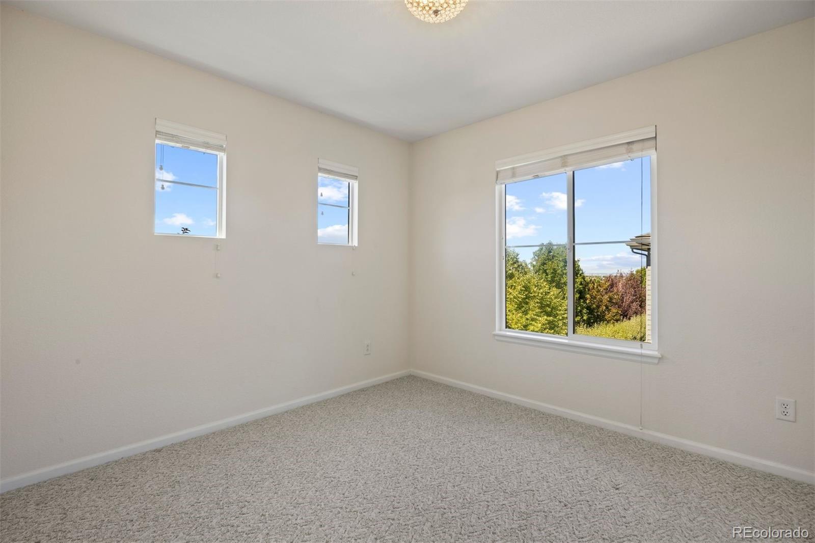 10599 Jewelberry Trail