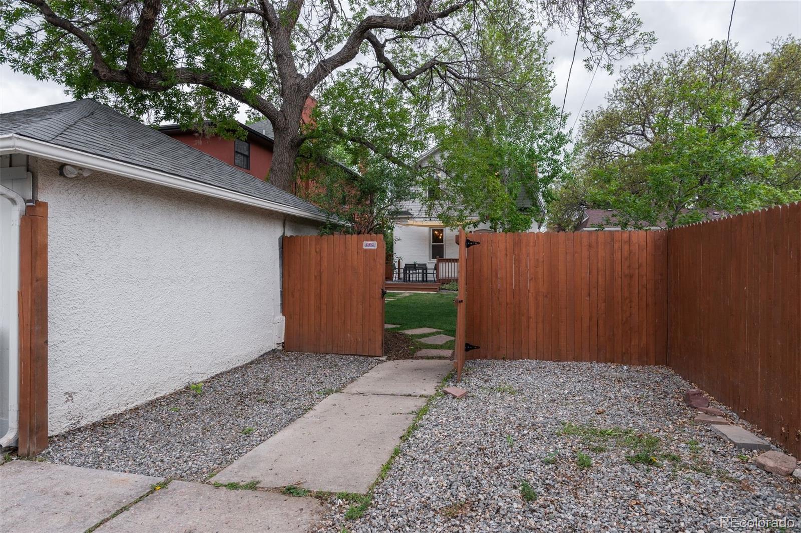 2340 N Vine Street