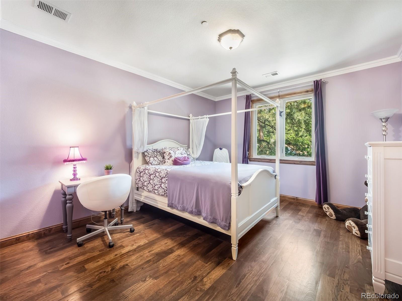 202 Saratoga Vein Court