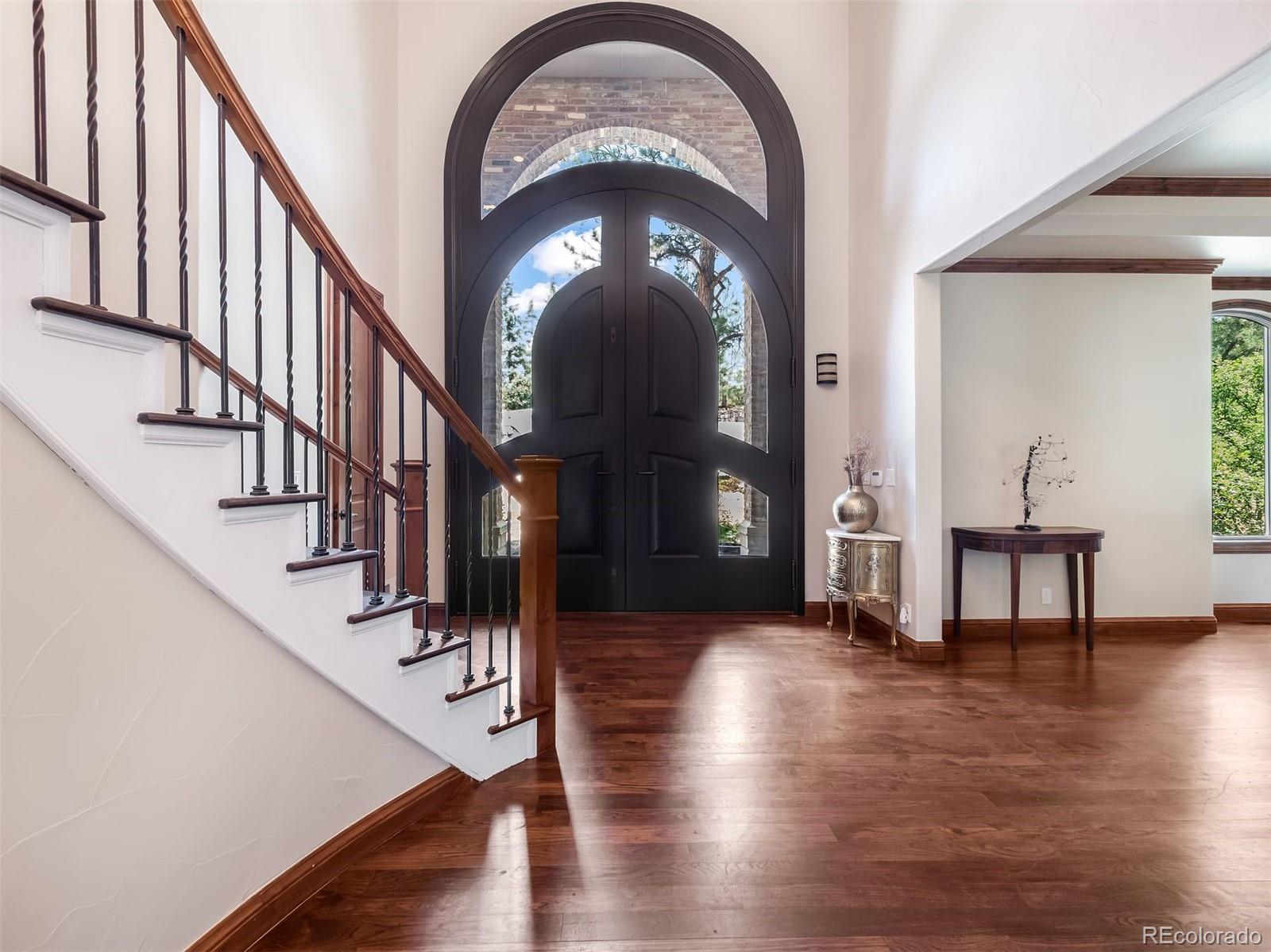 202 Saratoga Vein Court