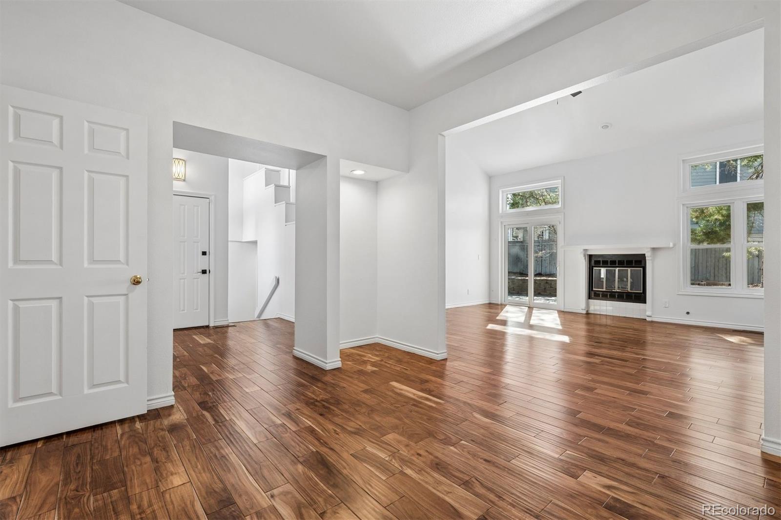 1655 S Syracuse Street