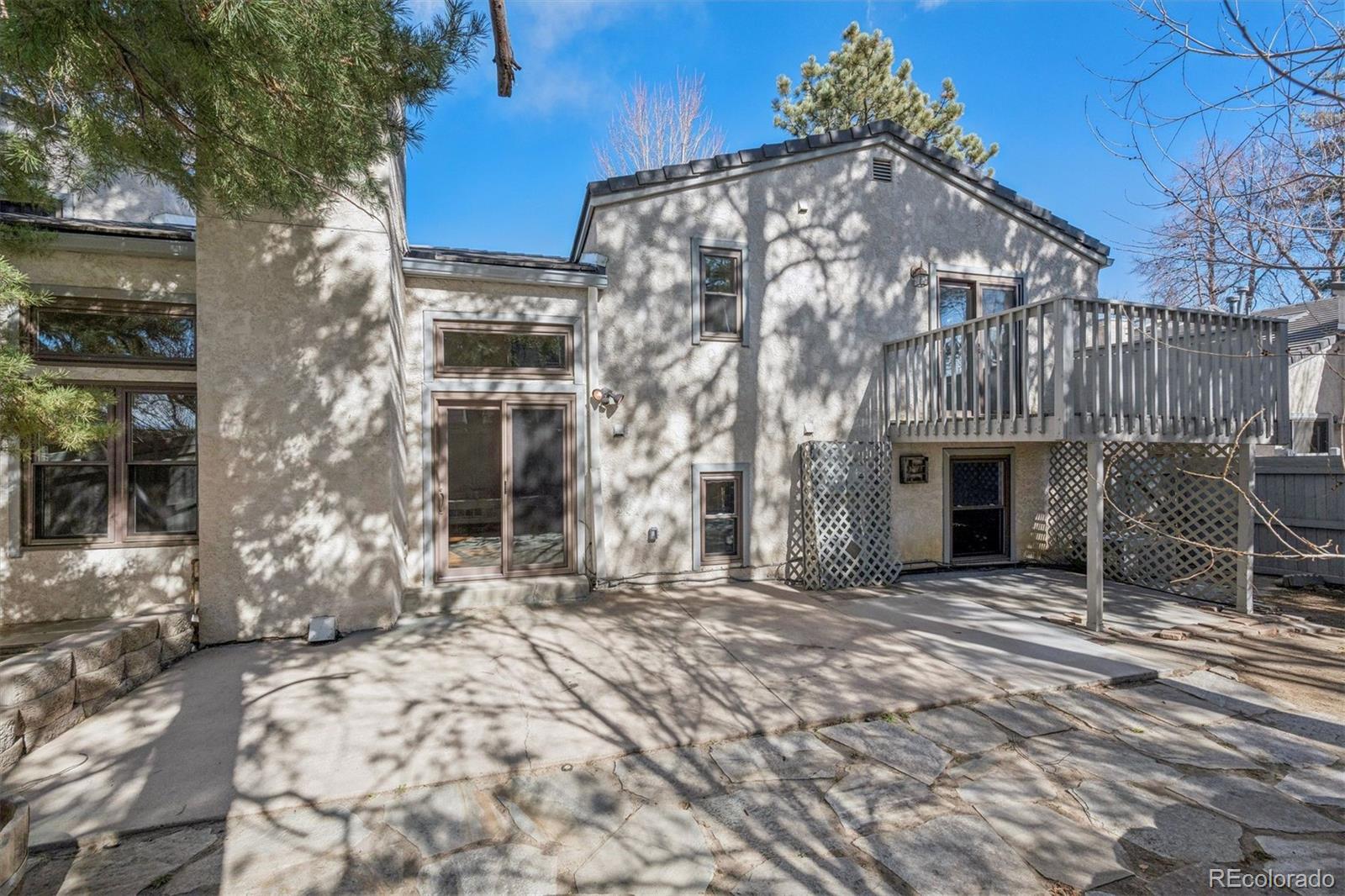 1655 S Syracuse Street