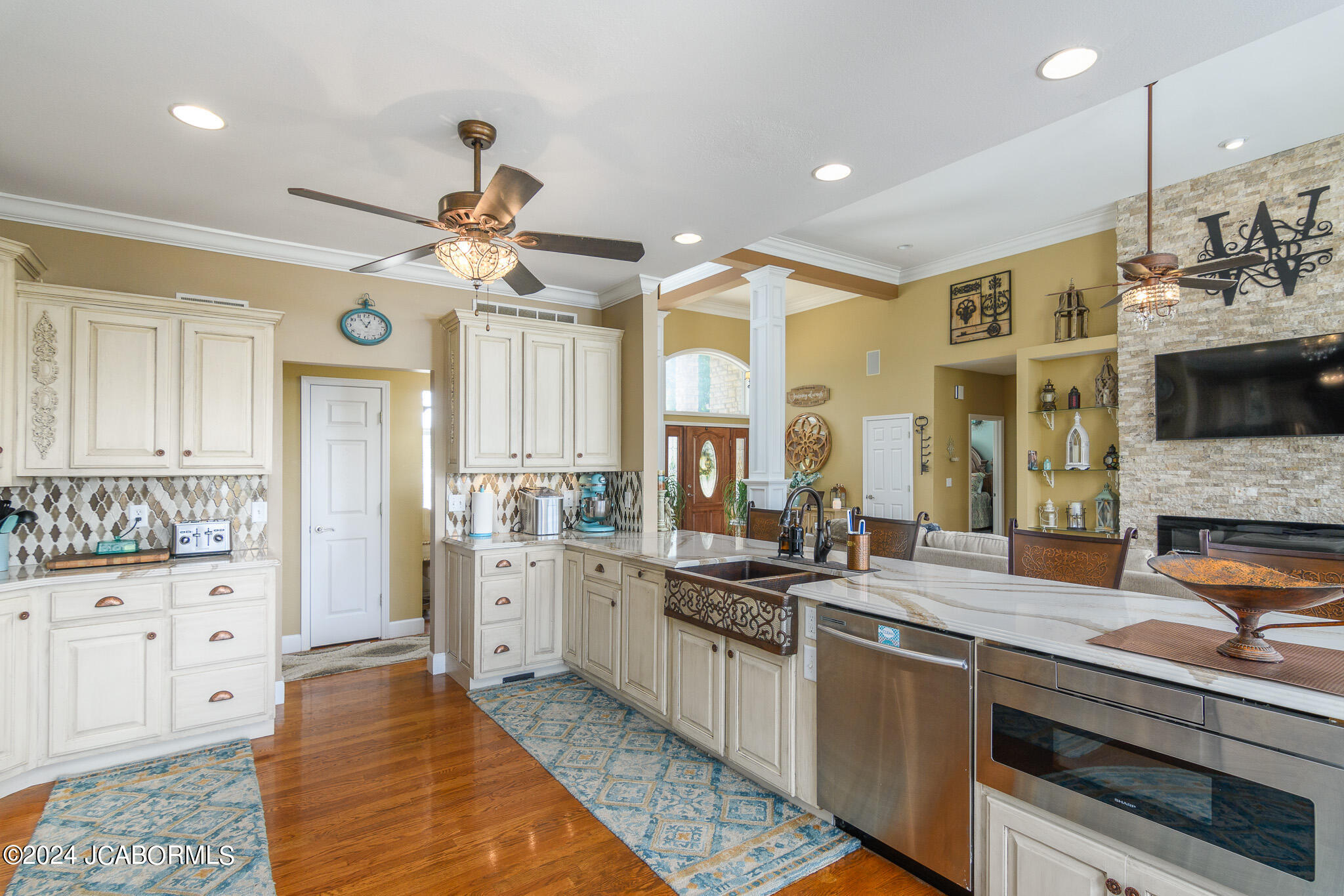 6420 PALMETTO POINT