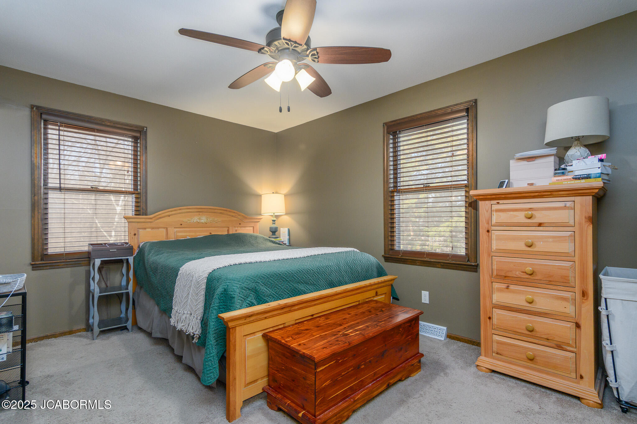 2418 SCENIC DRIVE
